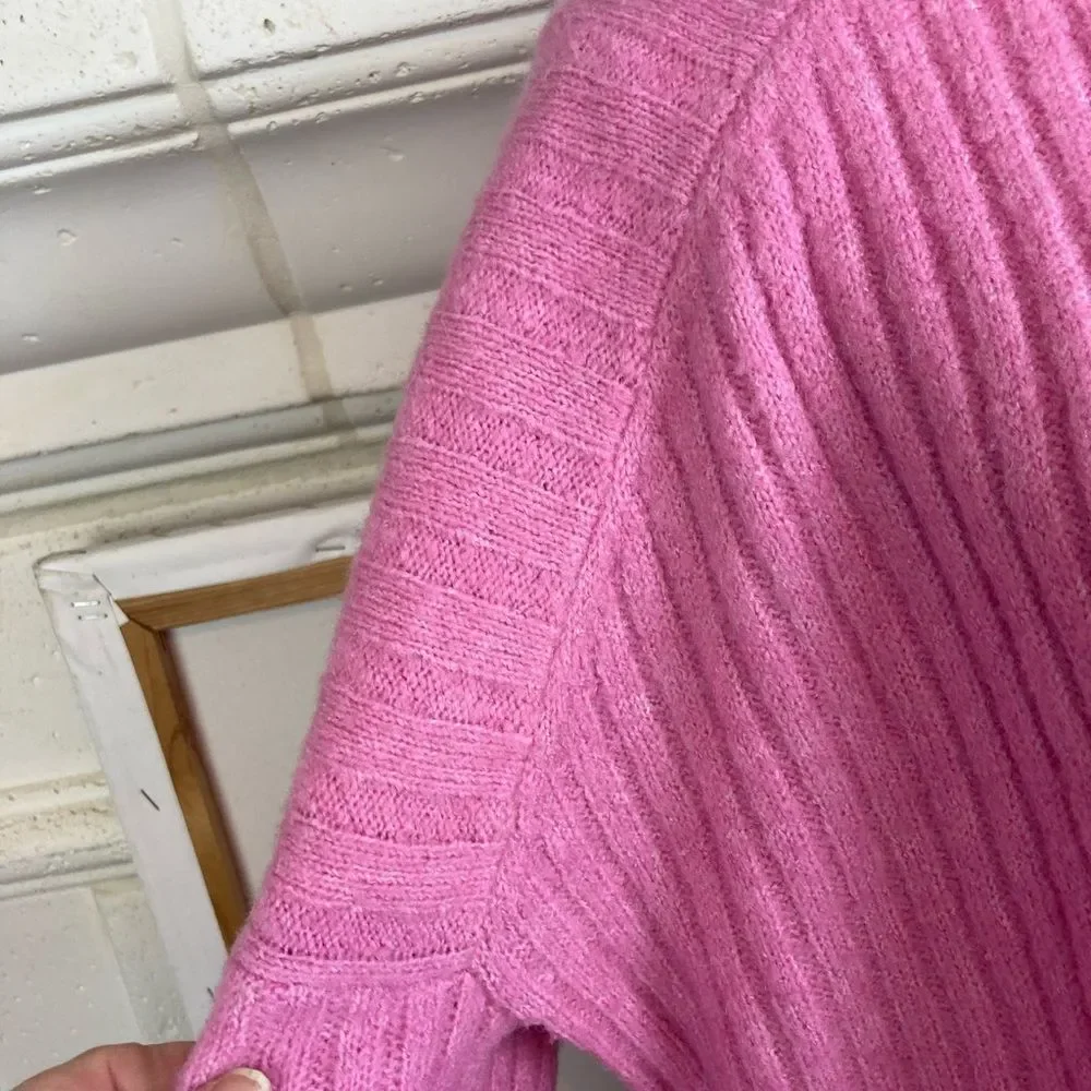 Pink Ribbed Crew Neck Sweater - Picture 3 of 8